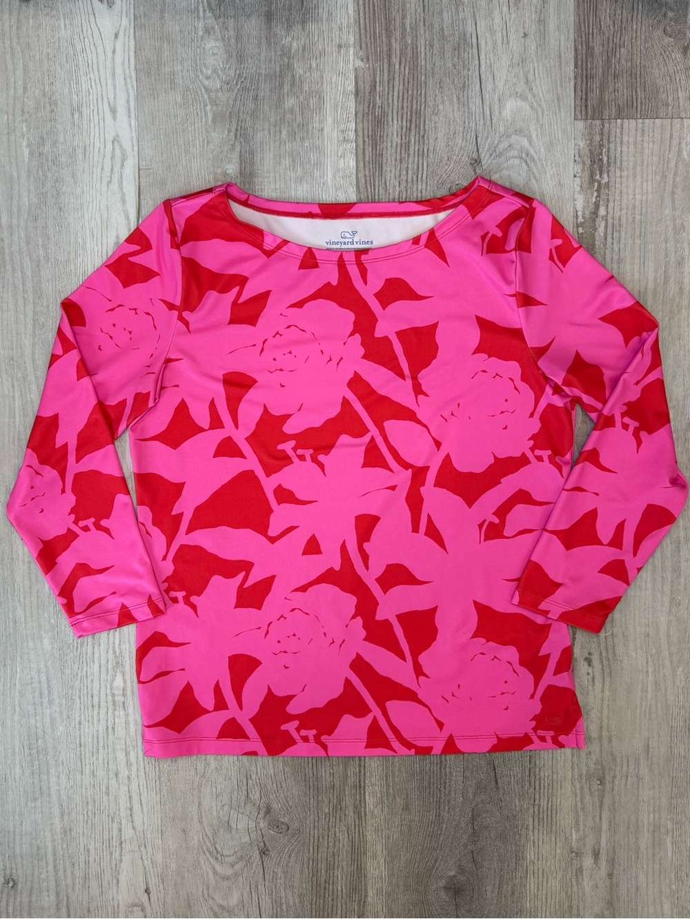 Vineyard Vines Sankaty Performance Full Bloom Boatneck Top Women’s Size M Pink